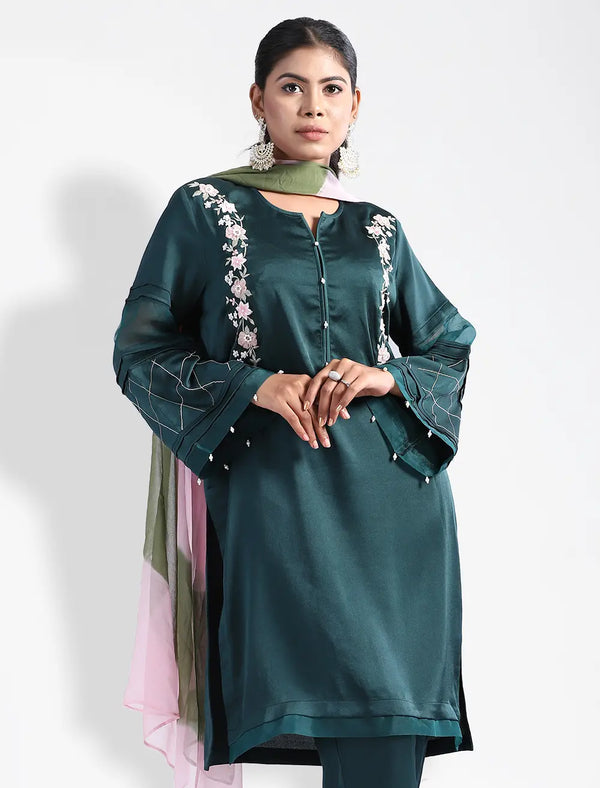 3d Embroidered Kameez - Blucheez