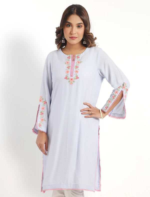 Embroidered kameez