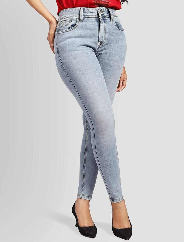 Light Skinny Denim - Blucheez