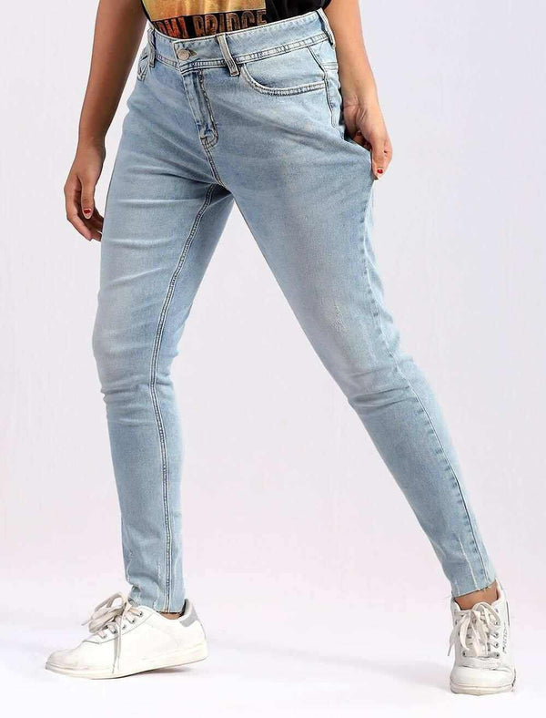 Light Skinny Denim With Raw Hem - Blucheez