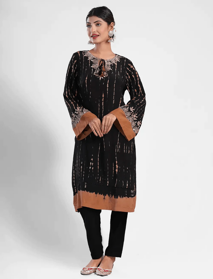 Mirror Embroidered Kurti - Blucheez