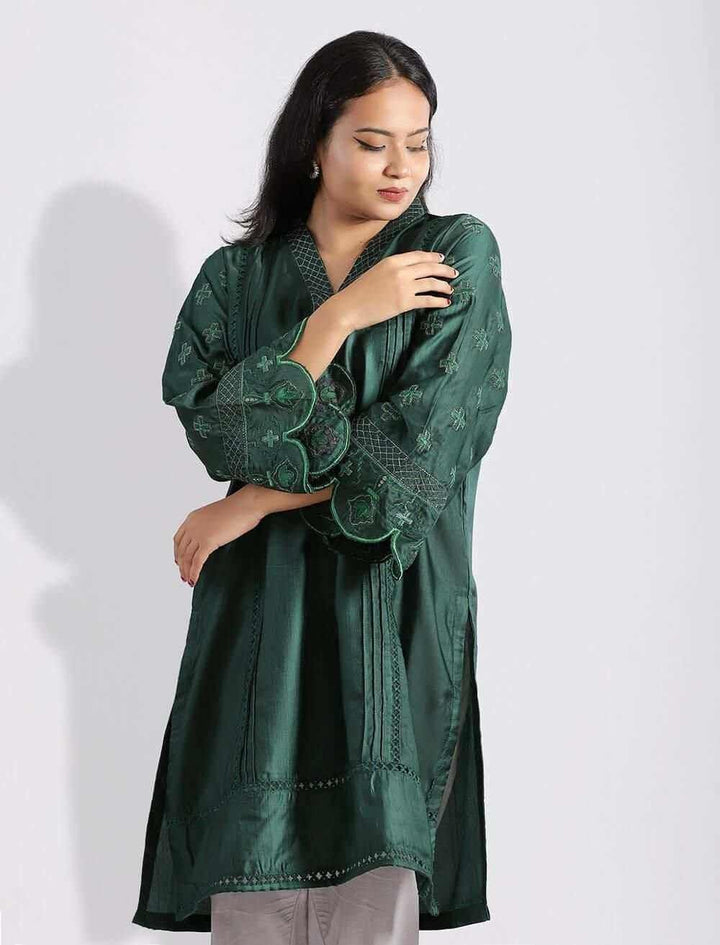 Regular Fit Embroidered Kameez - Blucheez