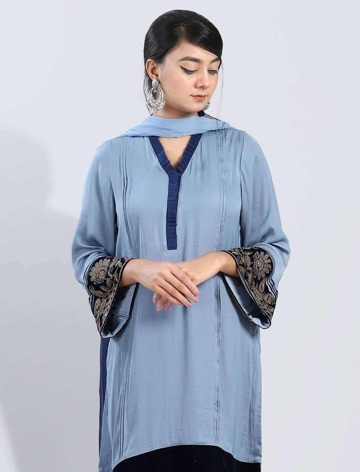 Regular Fit Zardozi Kameez - Blucheez