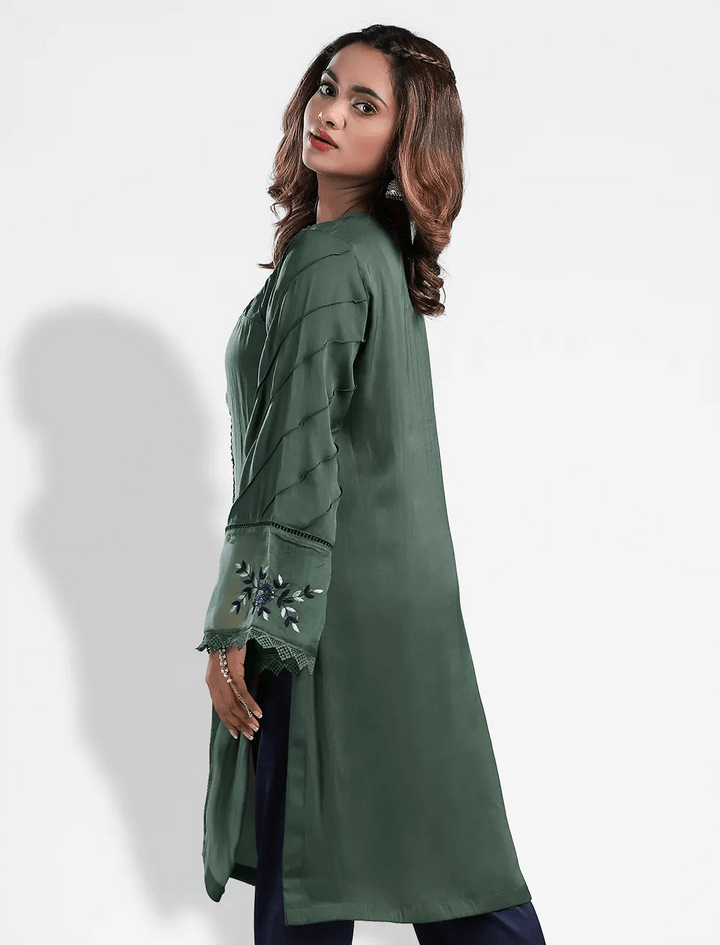 Solid Kurti With Sequin Work - Blucheez